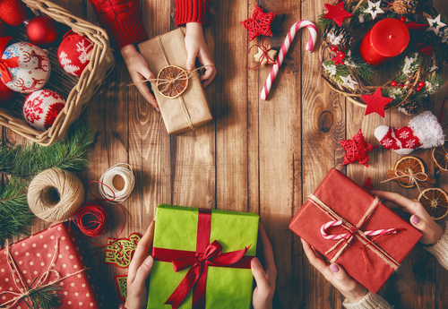 Zo bespaar je geld tijdens de feestdagen 