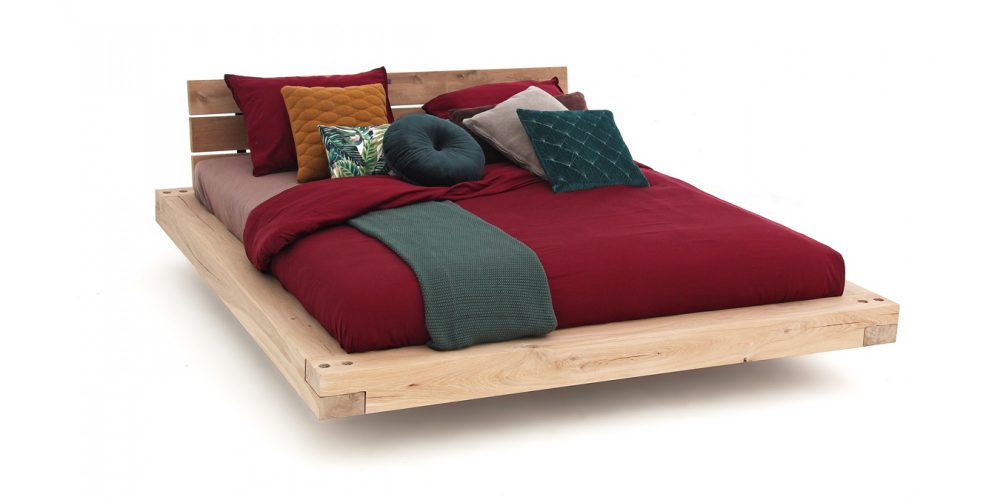 massief houten bed