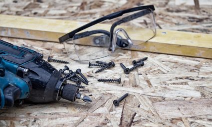 De beste houtsoorten voor handige meubelmakers